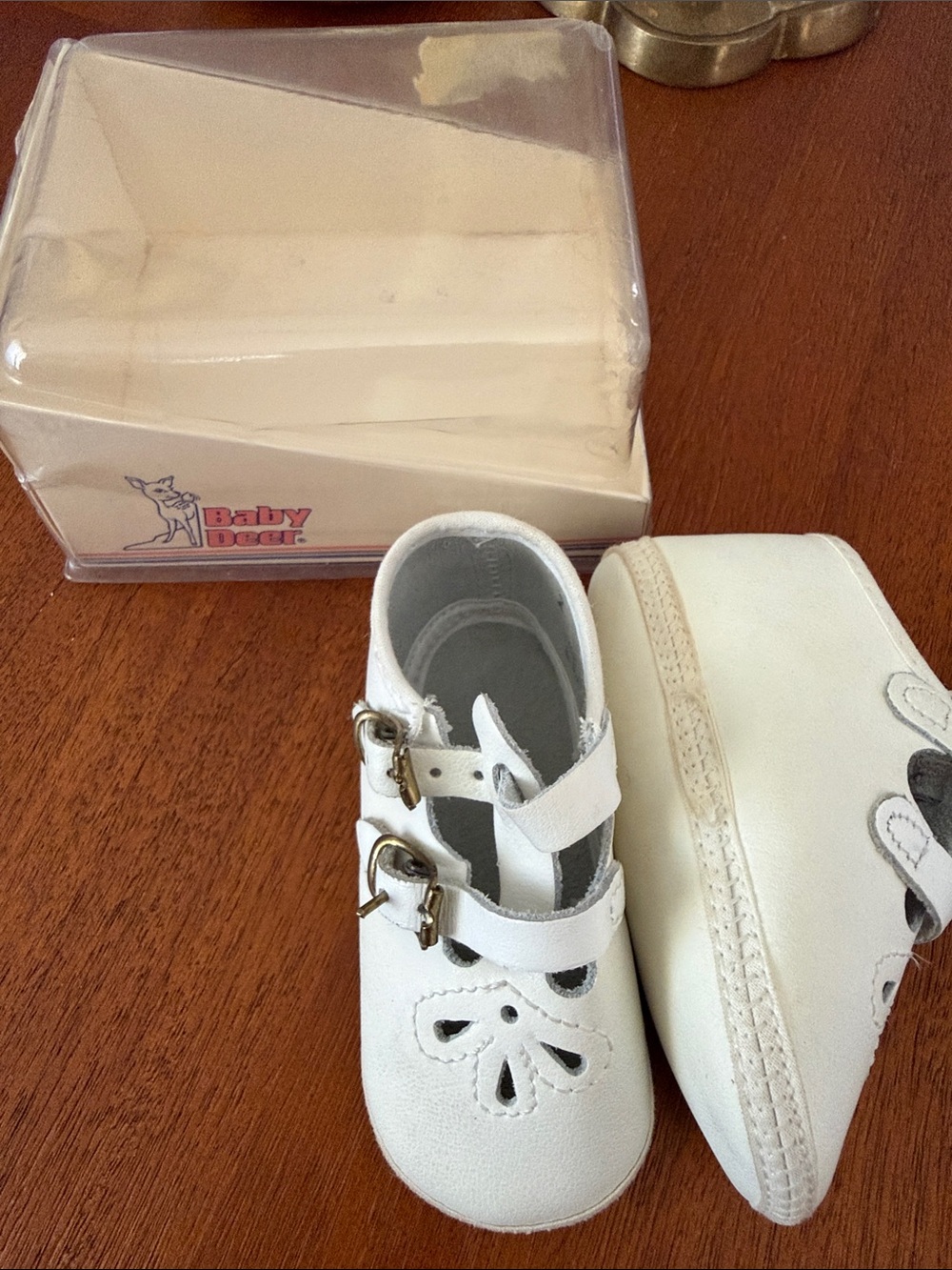 Vintage Baby Deer White Girls' Leather Mary Jane Shoes